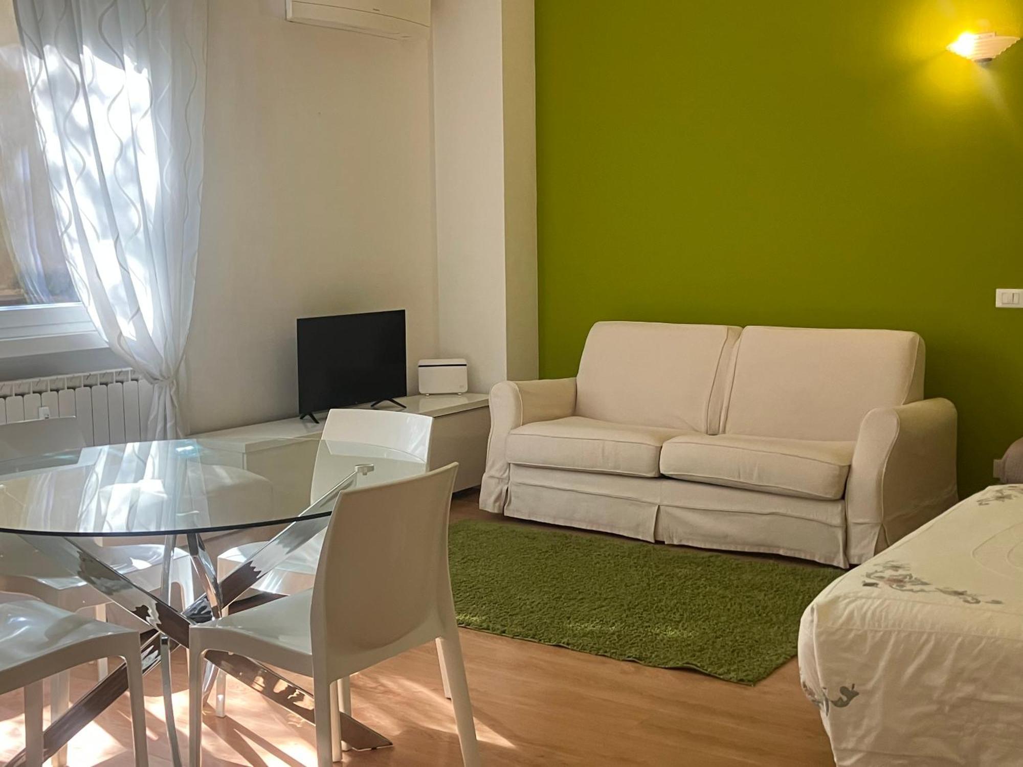 Centro Citta Train Station Apartment Бергамо Екстериор снимка