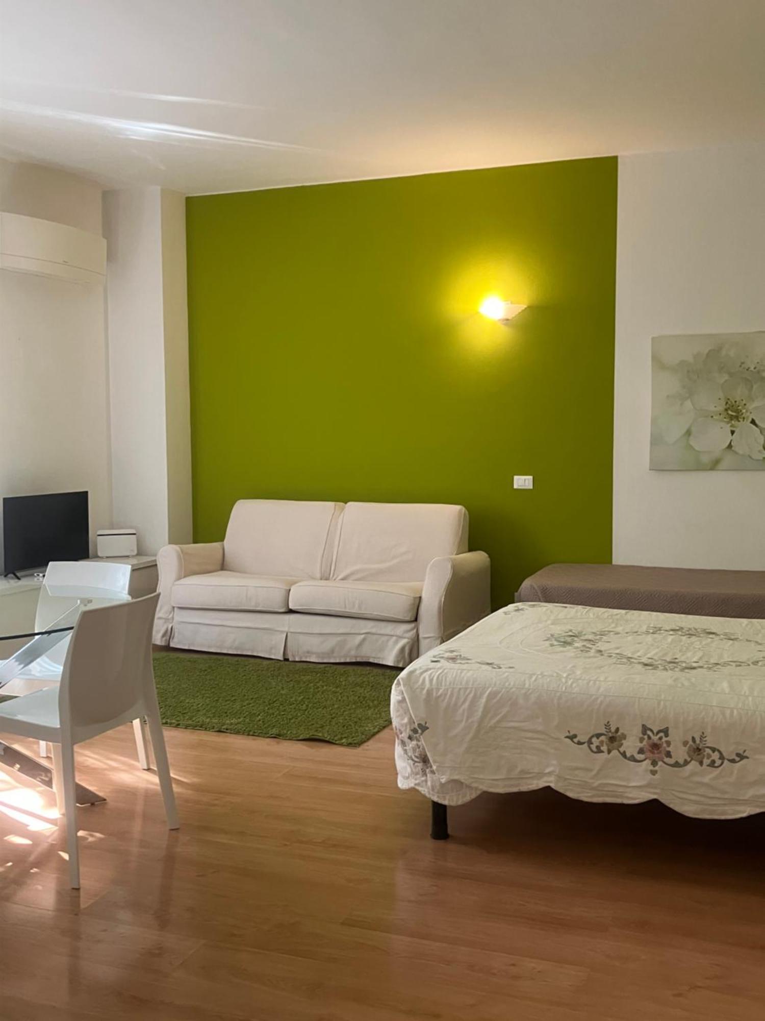 Centro Citta Train Station Apartment Бергамо Екстериор снимка