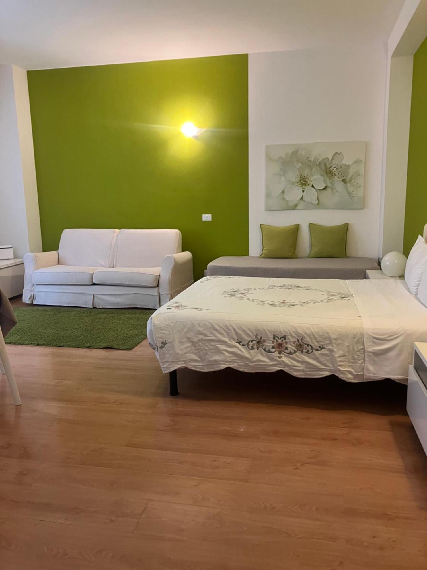 Centro Citta Train Station Apartment Бергамо Екстериор снимка