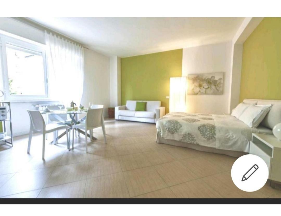 Centro Citta Train Station Apartment Бергамо Екстериор снимка